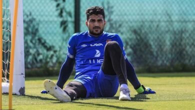 علي لطفي حارس الأهلي السابق وزد الحالي