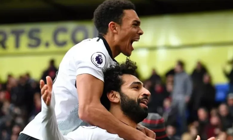 أرنولد يرتدي قميص ريال مدريد: تفاصيل حصرية