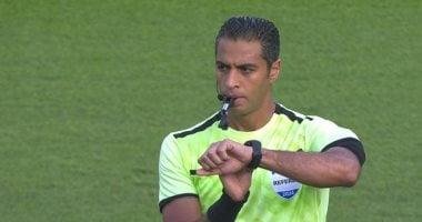 طاقم حكام مصري يقود دربي سيمبا ويانج أفريكانز الحاسم لمصير الدوري التنزاني