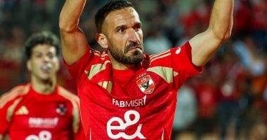 وداع مؤثر: نجوم تونس والجزائر يرسلون 4 رسائل للجماهير المصرية في الدوري