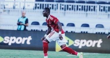 الأهلي يحدث التبديل الأول: ديانج يحل محل حمدي فتحي في الدقيقة 23