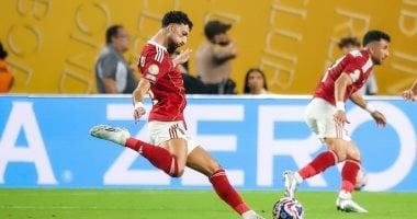 وسام أبو علي يتصدر هجوم الأهلي في مواجهة بالميراس البرازيلي
