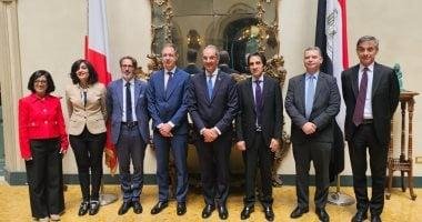 وزير الاتصالات يتفاوض في إيطاليا لجذب استثمارات في مجال التعهيد والتكنولوجيا