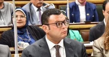 وزير الإسكان: ضمان التوازن بين المالك والمستأجر عبر قانون إيجار الأماكن العامة
