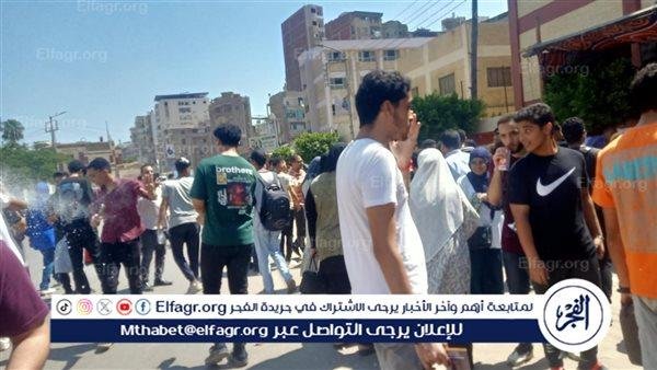 64 الف 320 طالب وطالبة ثانوية عامة في الدقهلية يؤدوا إلى امتحان اللغة العربية في 162 لجنه