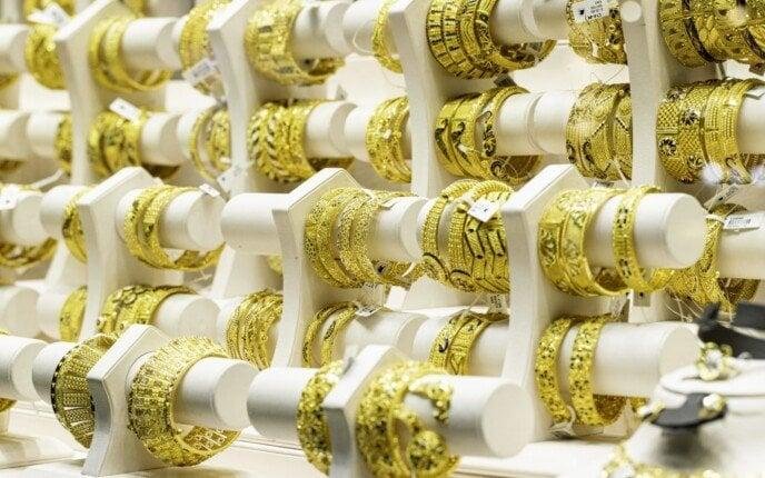 سعر الذهب اليوم الأربعاء 18 يونيو 2025 بالمصنعية.. عيار 21 بكام؟