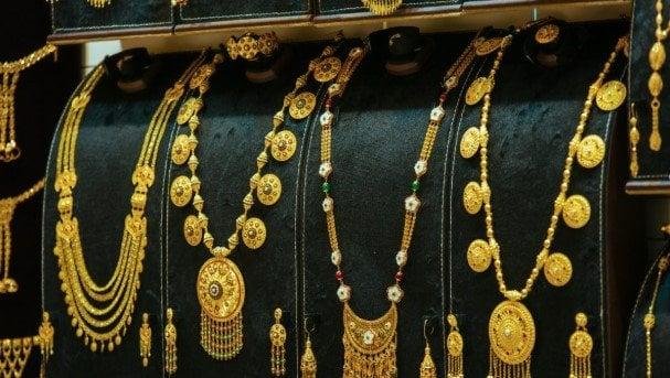 سعر الذهب في الإمارات اليوم الثلاثاء 24 يونيو 2025