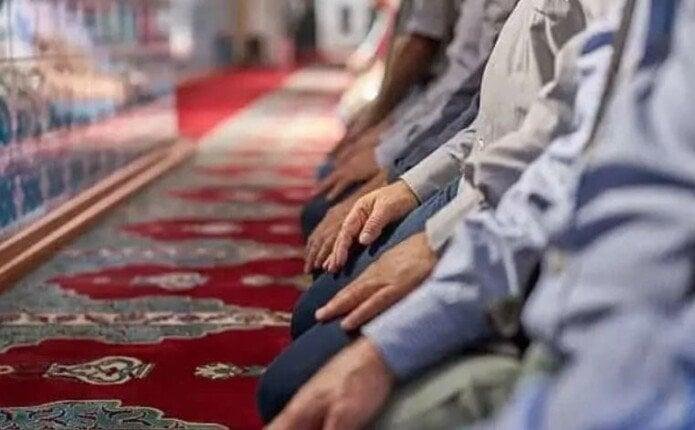 مواقيت الصلاة غدًا الجمعة 19 يونيو 2025