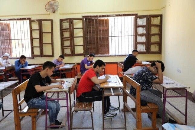 فاضل كام مادة؟.. جدول امتحانات الثانوية العامة 2025 «علمي - أدبي»