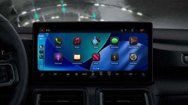 آبل تكشف عن تحديث CarPlay في iOS 26.. تصميم جديد ومزايا ذكية