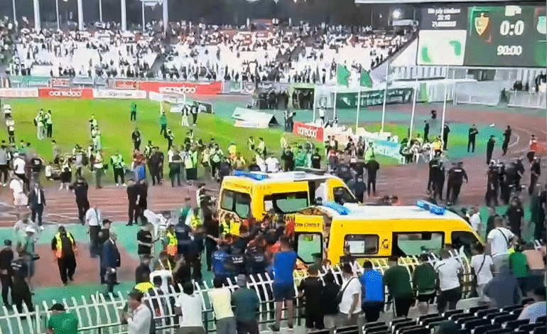 أفراح جماهير المولودية بلقب الدوري الجزائري تتحول إلى أحزان