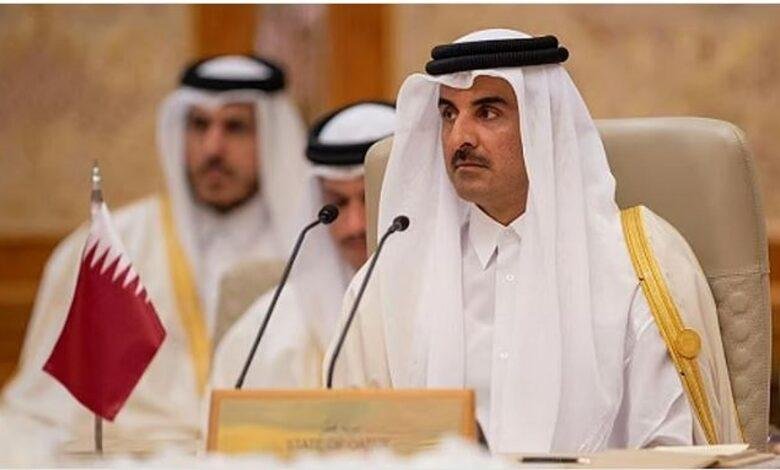 أمير قطر يتلقى اتصالًا هاتفيًا من الرئيس الأمريكي
