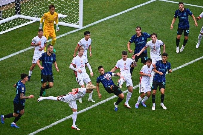 إنتر ميلان يحول تأخره لفوز قاتل أمام أوراوا بكأس العالم للأندية