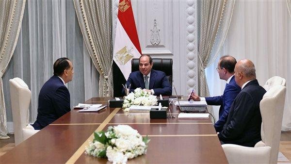 اجتماع هام في الرئاسة.. قرار جديد من المركزي.. وقفزة مفاجئة لسعر الدولار