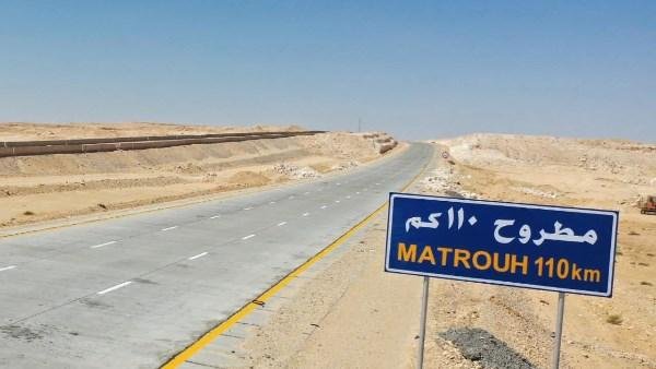 افتتاح وتشغيل القطاع الرابع من ازدواج طريق سيوة / مطروح بطول 50 كم