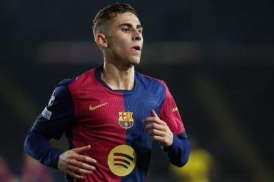 الأهلي يفاوض فيرمين لوبيز نجم وسط برشلونة