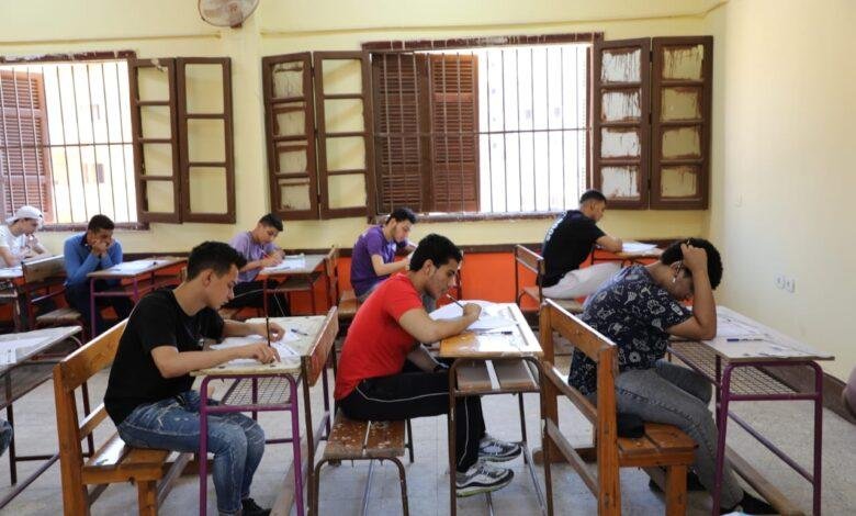 التعليم تنفي تسريب امتحان اللغة العربية قبل توزيعه بلجان الثانوية العامة