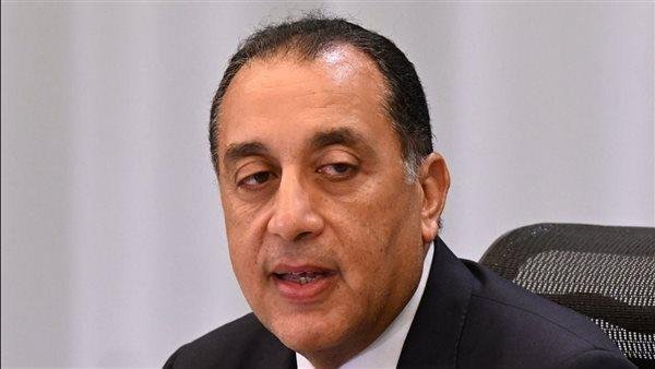 الحكومة تلغي قرار خفض أسعار الكهرباء للقطاع الصناعي بدءًا من يوليو 2025