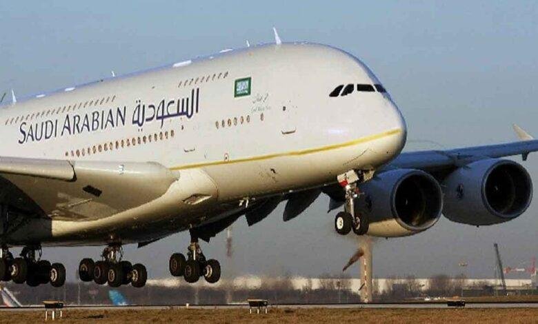 «الخطوط السعودية» تنعي مدير المقصورة محسن الزهراني: وافته المنية أثناء تأدية عمله