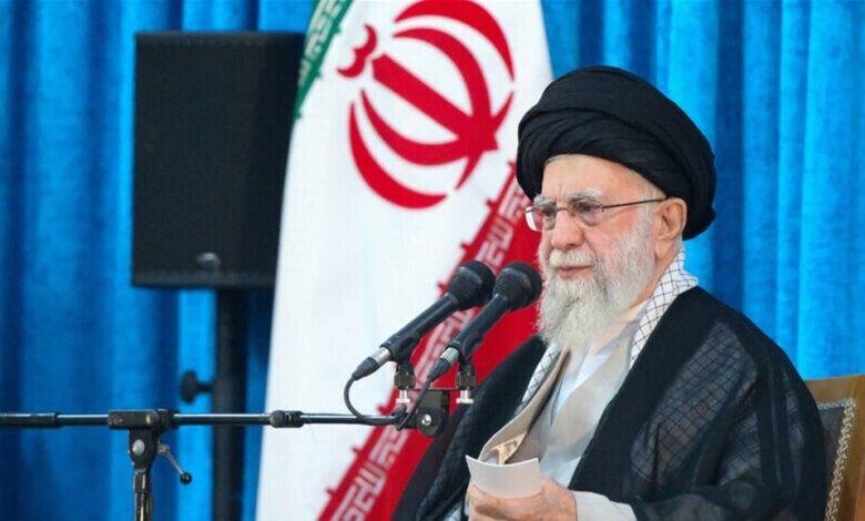 السيد الخامنئي يرد على ترامب