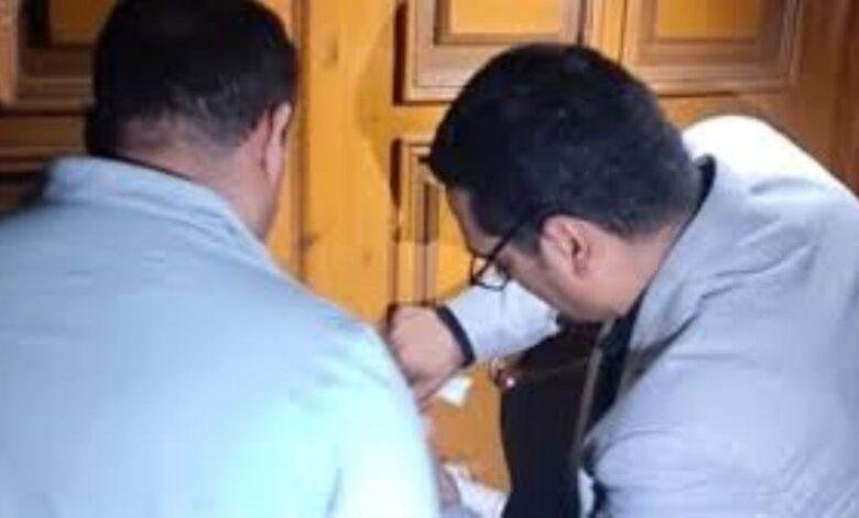 الصحة: إغلاق عيادة للتجميل بالشيخ زايد للعمل بدون ترخيص