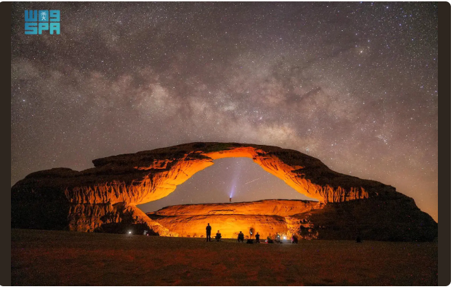 العُلا.. وجهة سعودية صيفية لعشاق التصوير والسماء المظلمة