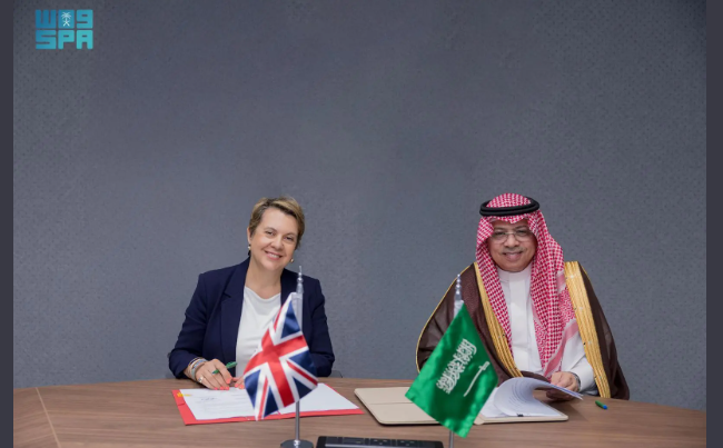 المملكة وبريطانيا توقعان اتفاقية "النقطة الأمنية الواحدة" لتعزيز تجربة المسافرين