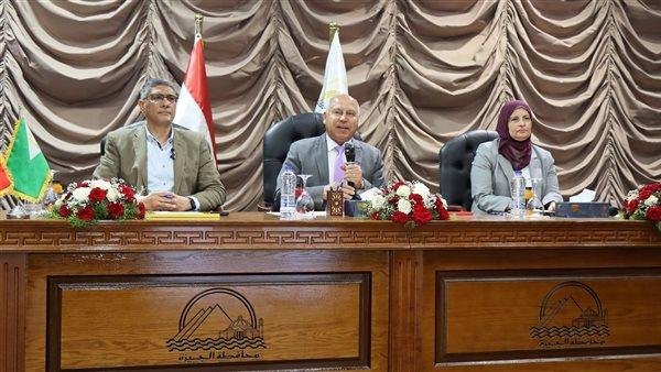 الوزير للمستثمرين: التنمية الصناعية مسؤوليتنا المشتركة.. ولن نترك أبو رواش تتعثر