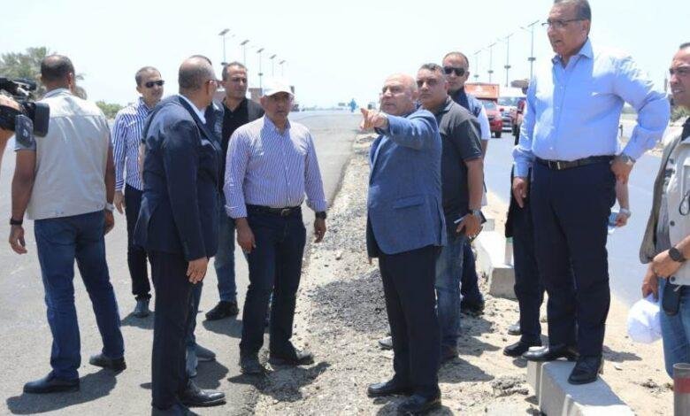 الوزير يتفقد أعمال صيانة المرحلة الأولى من "الدائري الإقليمي"
