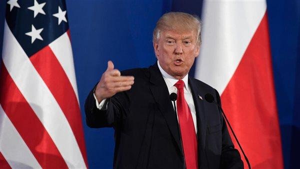 ترامب: بإمكان الصين الآن مواصلة شراء النفط الإيراني