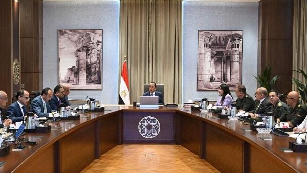 ترشيد استهلاك الكهرباء في الحي الحكومي بالعاصمة الإدارية.. وتشغيل الطاقة الشمسية