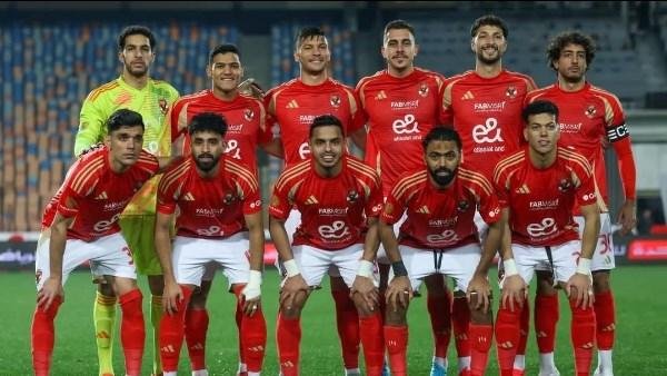 حرام كل الفرص اللي ضيعتوها.. إعلامي يعلق على تعادل الأهلي مع بورتو