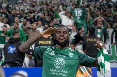 روما يقترب من كيسيه لاعب الأهلي
