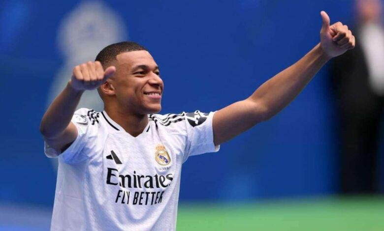 ريال مدريد يكشف حجم إصابة مبابي وحقيقة نقله للمستشفى
