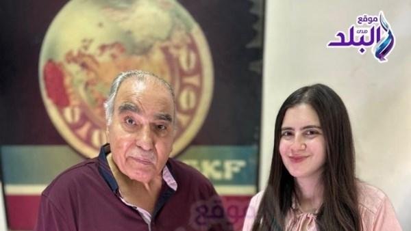 سيد صادق يوجه رسالة للزعيم عادل إمام .. ماذا قال؟