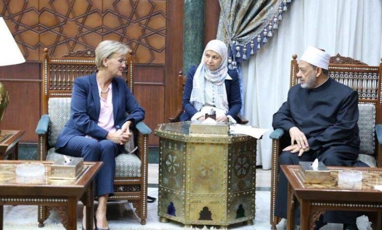 شيخ الأزهر لـ"سفيرة الاتحاد الأوروبي": ما يحدث في غزة إبادة جماعيَّة