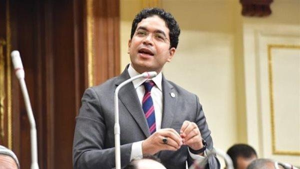 ضياء الدين داوود: رئيس الجمهورية تبنى ملف الطرق ويجب محاسبة المقصرين