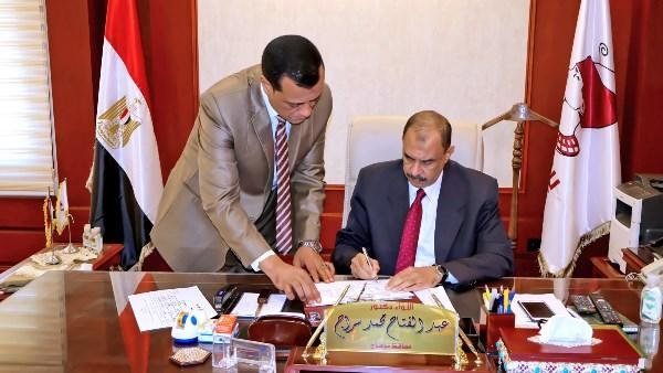 محافظ سوهاج يعتمد نتيجة الشهادة الإعدادية بنجاح 64.39%