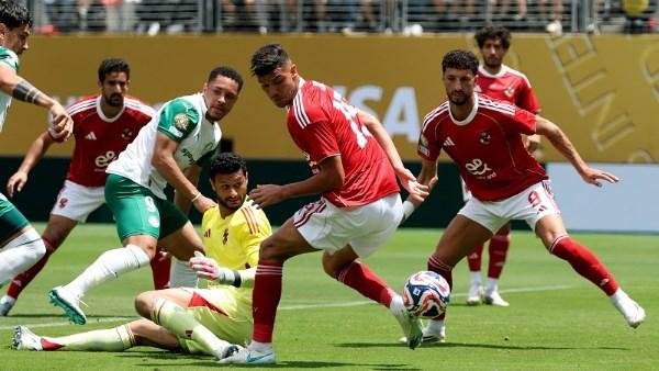 مرور 70 دقيقة | بالميراس يحافظ علي تقدمه بهدفين نظيفين أمام الأهلي