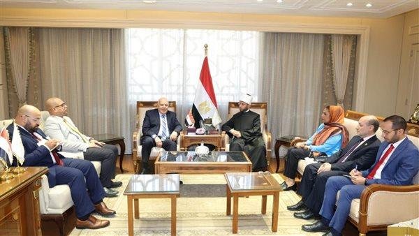 وزير الأوقاف يستقبل أميني "اتحاد الجامعات العربية" و"المجلس العربي للمسؤولية المجتمعية"
