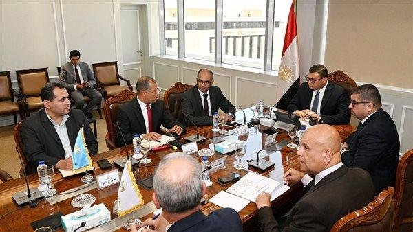 وزير الإسكان يتابع موقف منظومة الصرف الصحي بمدن شرق القاهرة والمستهدف تنفيذه حتى 2030