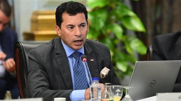 وزير الرياضة يشهد توقيع بروتوكول تعاون مع البنك الأهلي لتوفير خدمات مصرفية داخل مراكز الشباب