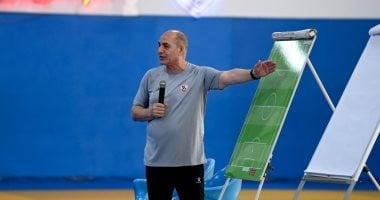 بدر حامد يُعين على السعيد مدربًا للفريق النسائي بالزمالك