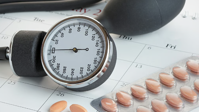 إيقاف دواء الضغط دون طبيب قد يسبب جلطة