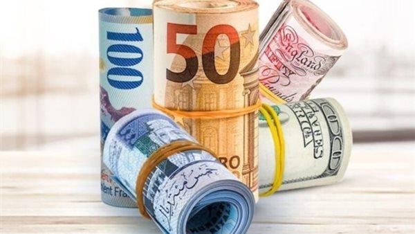 استقرار أسعار العملات في البنك المركزي اليوم السبت 5-7-2025