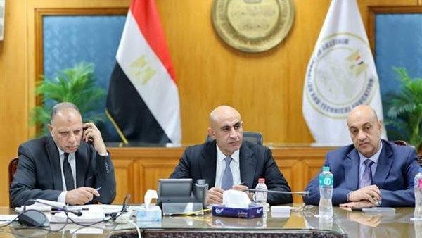 "التعليم": أداء مديري المديريات أحدث فارقًا في سير امتحانات الثانوية العامة