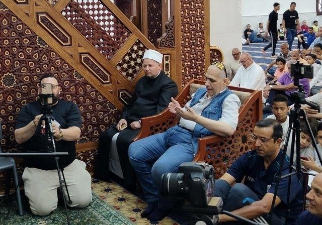 "السلام رسالة الإسلام".. موضوع خطبة الجمعة فى مساجد الشروق وبدر.. صور