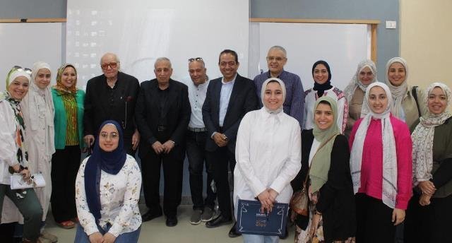 الفنون التطبيقية بالمصرية الروسية تنظم ندوة المفاهيم المعاصرة للت