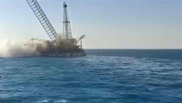 القصة الكاملة لـ حادث غرق حفار البترول بمنطقة جبل الزيت