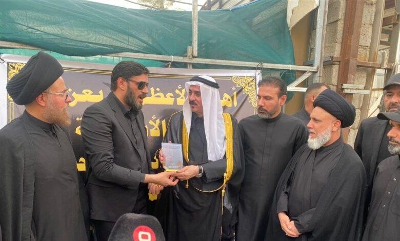 برئاسة الجابري.. وفد من مكتب السيد الصدر يكرم أحد الموكب بالأعظمية (صور)